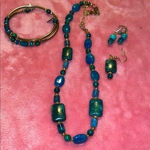 Natural blue stone and gold jewelry set